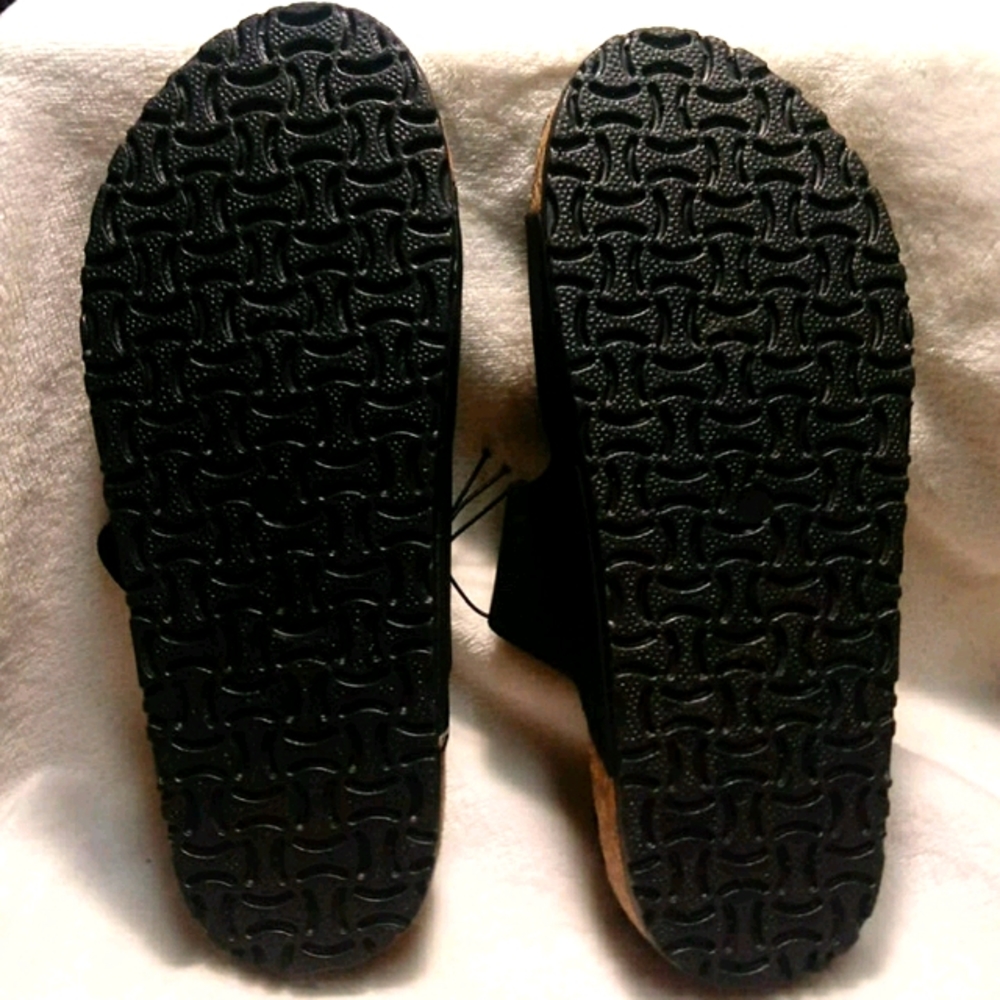 Brand New Womens Sandals / Flip Flops - Picture 5 of 5